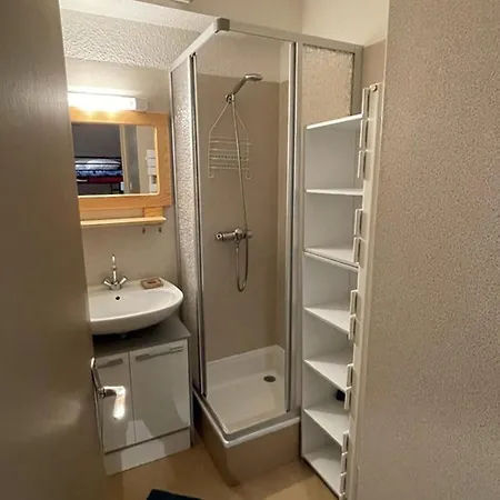 Coquet Avec Terrasse Au Lioran, Animaux Admis - Fr-1-787-119 Laveissière